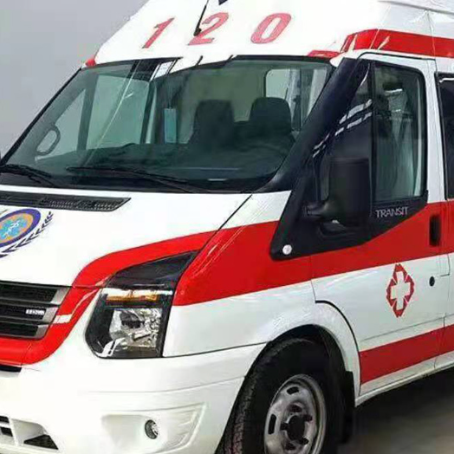 化隆非急救护送病人转院租赁救护车的优缺点对比